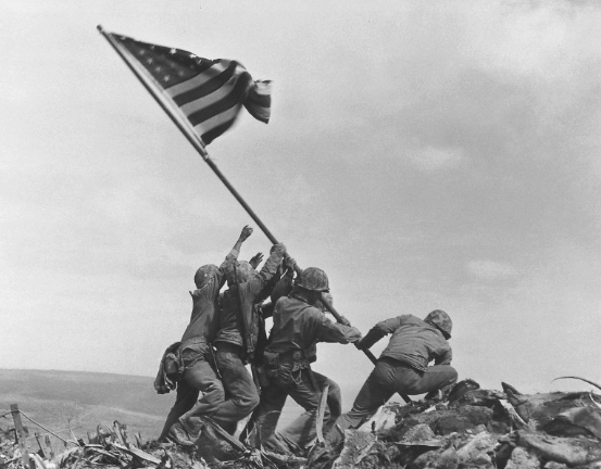 marines_host_flag_in_victory_japan